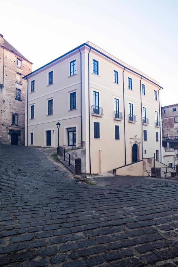 Dimora De Matera Luxury Suites Cosenza Extérieur photo