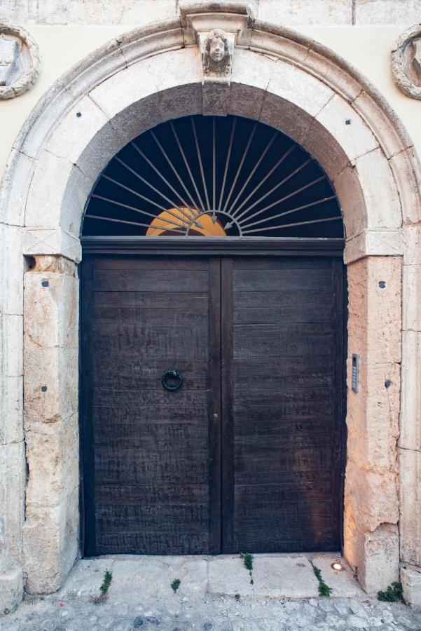 Dimora De Matera Luxury Suites Cosenza Extérieur photo