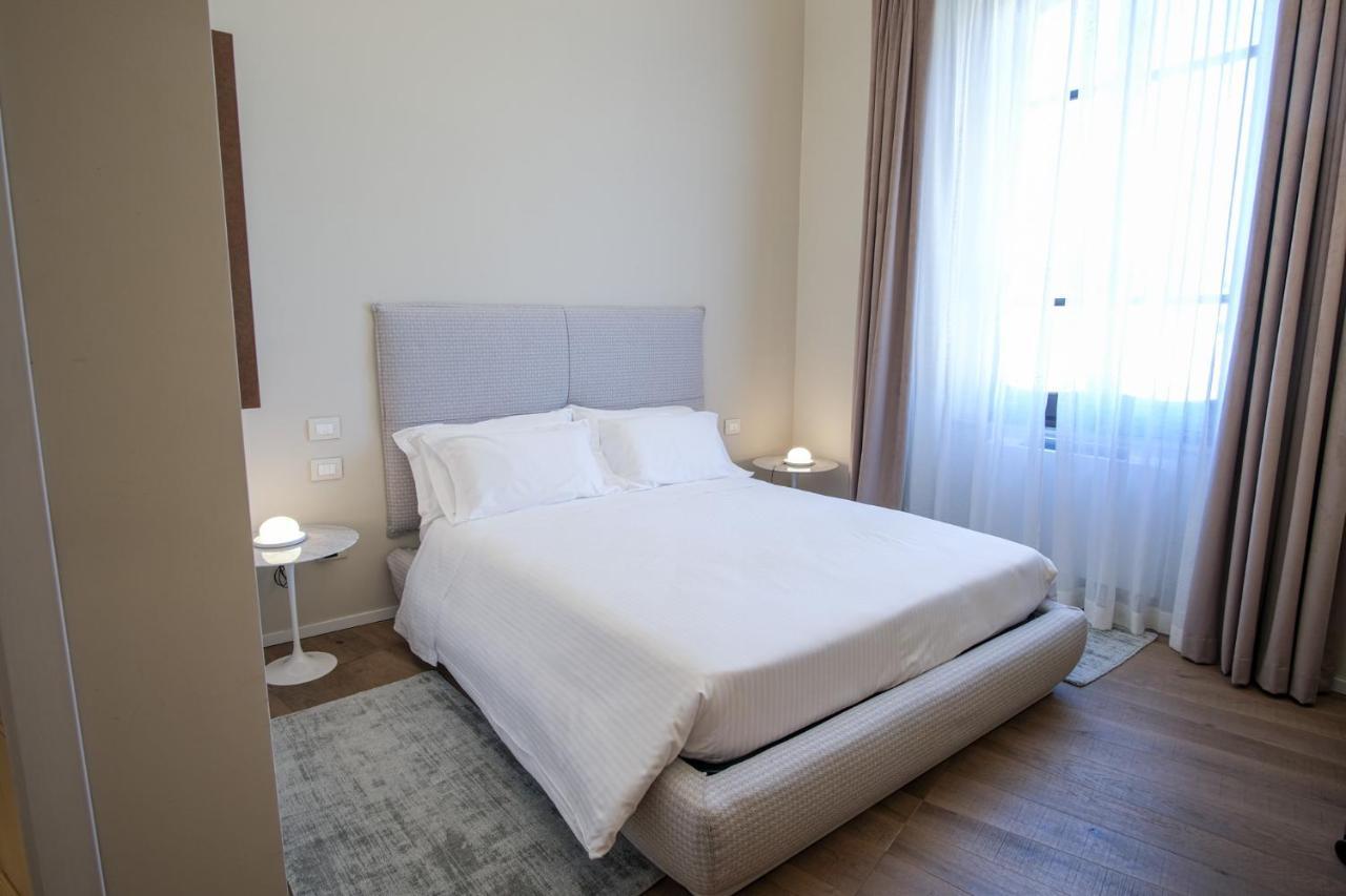 Dimora De Matera Luxury Suites Cosenza Extérieur photo